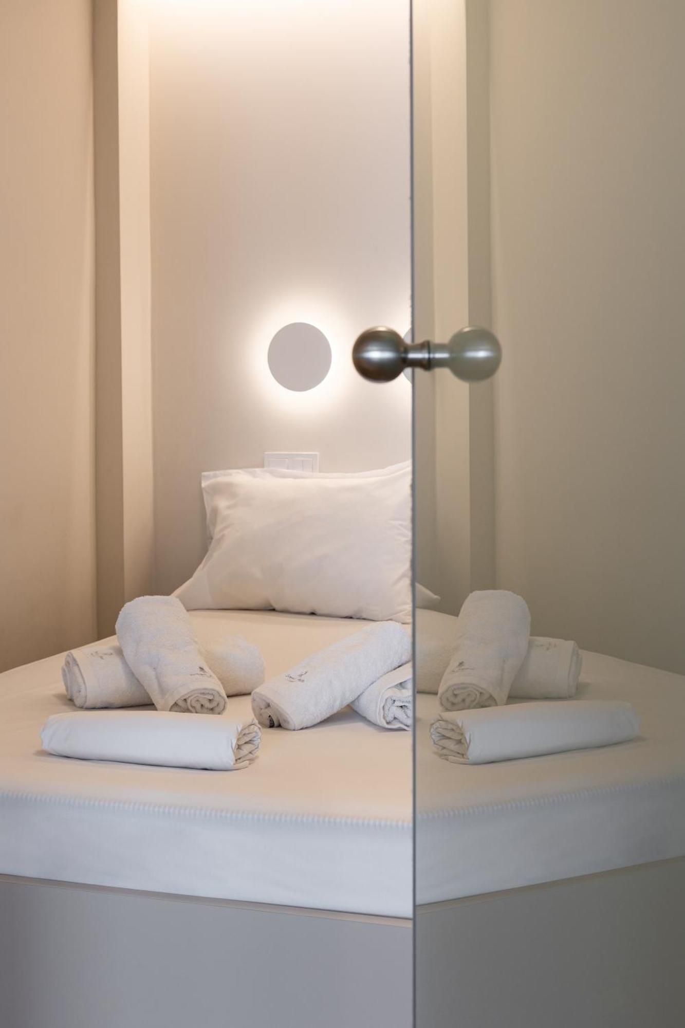 Harmonia Minimal Apartments Thessaloníki Eksteriør billede